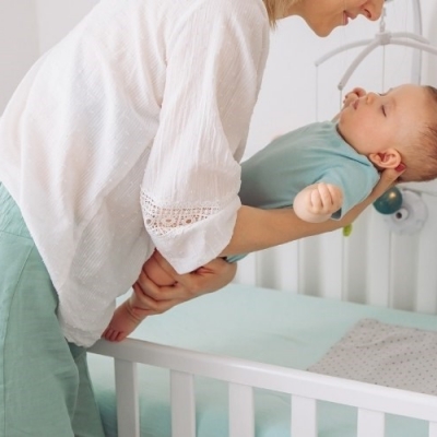 Tuần đầu tiên sau khi bé  chào đời
